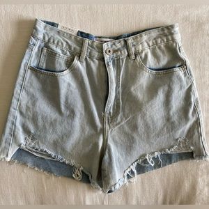 Cotton:On High-rise Harley Denim Shorts 8